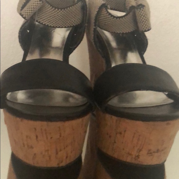 Cute Charles wedges 😊 - Picture 6 of 6